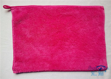 Rouge pelucheux à haute densité de serviettes de cuisine de Microfiber d'ouatine, serviette absorbante de l'eau